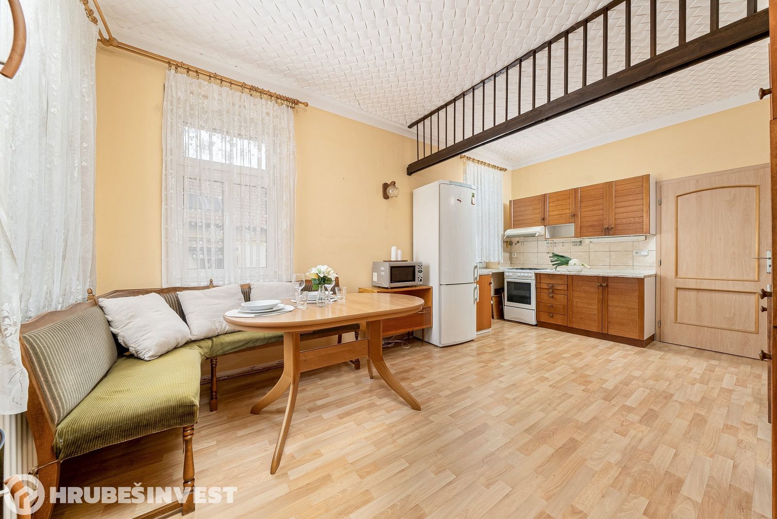 Prvorepubliková vila 283 m², Praha — Zbraslav — fotografie