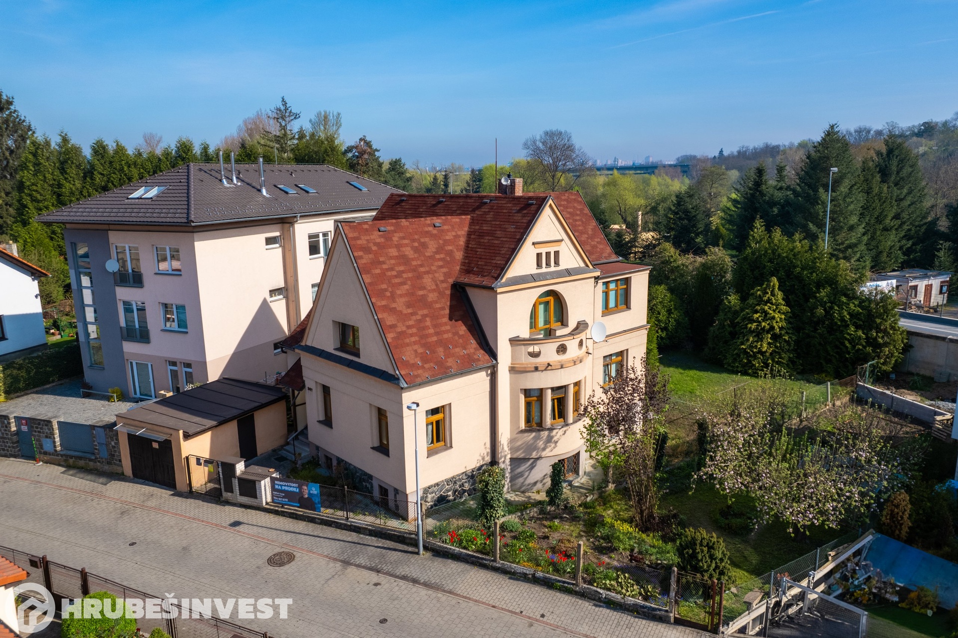 Prvorepubliková vila 283 m², Praha — Zbraslav