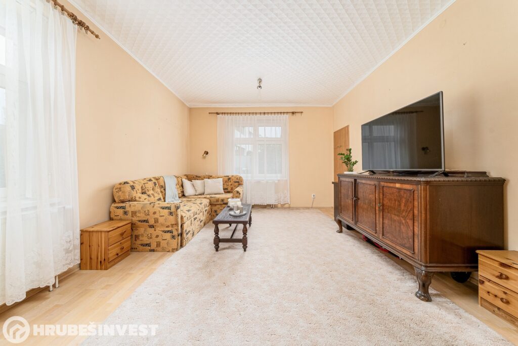 Prvorepubliková vila 283 m², Praha — Zbraslav — fotografie